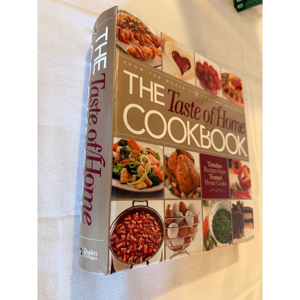 Vintage Taste of Home Cookbook 2006 5 Ring Binder